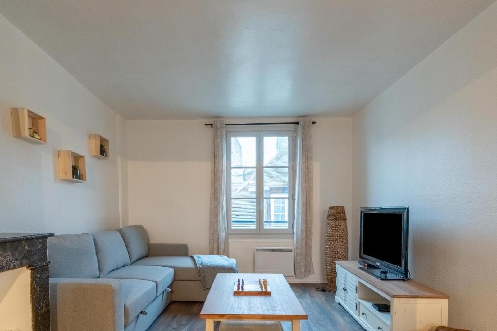 Appartement Au Coeur De Senlis Senlis  Eksteriør bilde