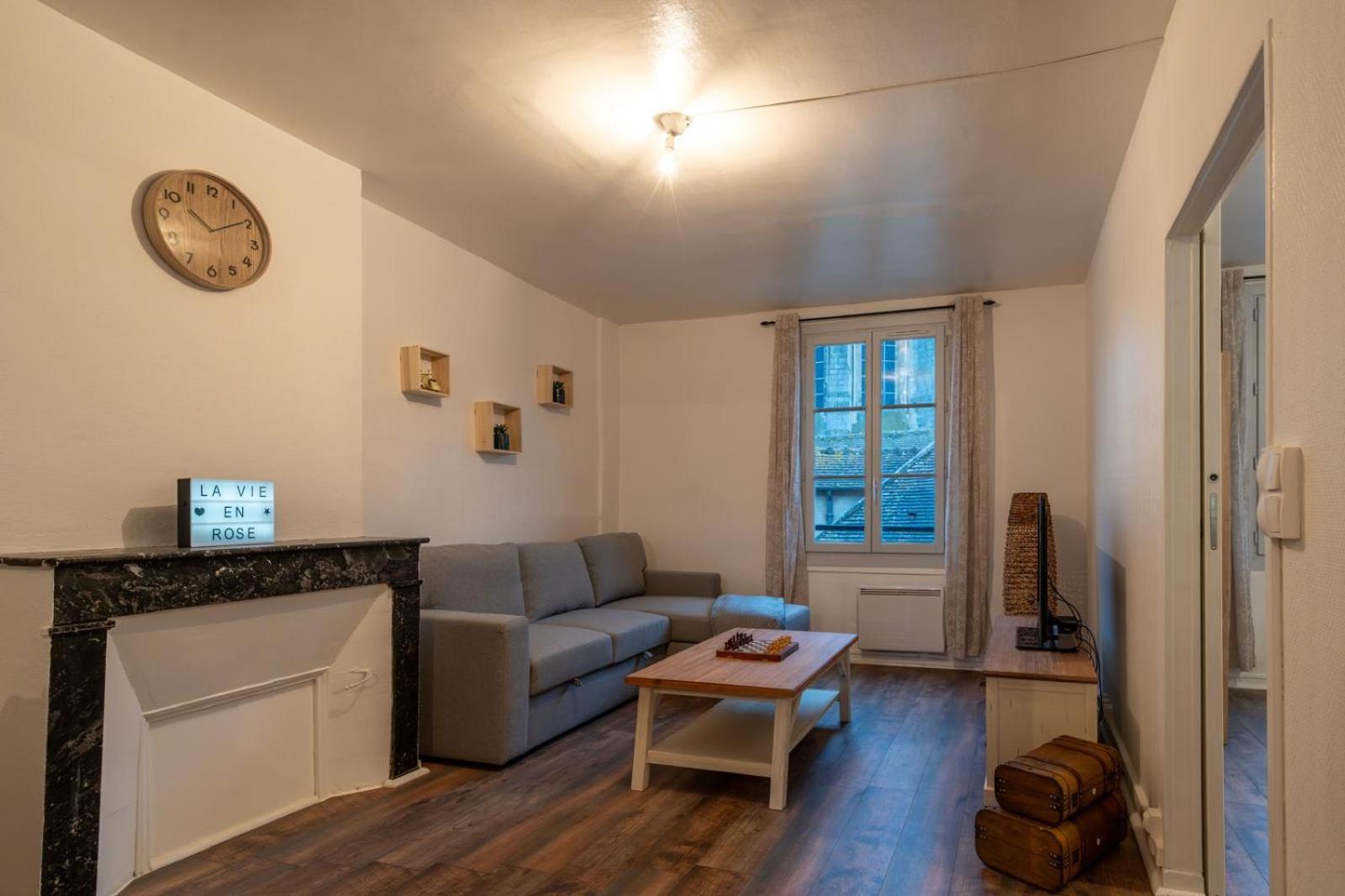 Appartement Au Coeur De Senlis Senlis  Eksteriør bilde